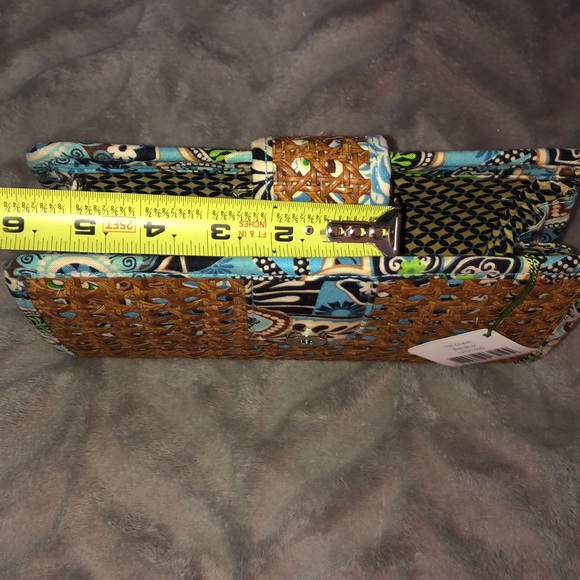 NWT Vera Bradley Tiki Clutch Wedding, vacation, beach, photo shoot honeymoon - Picture 11 of 11